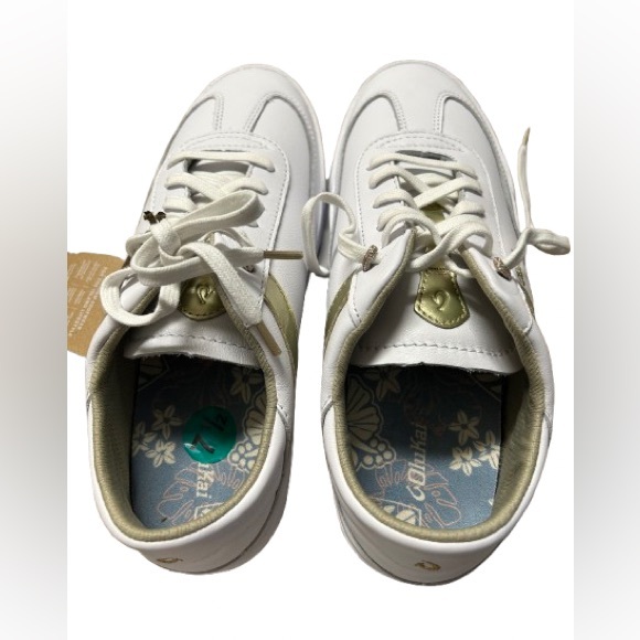 OluKai White and Gold leather sneakers women’s white and gold wide 7 1/2 - Picture 5 of 9